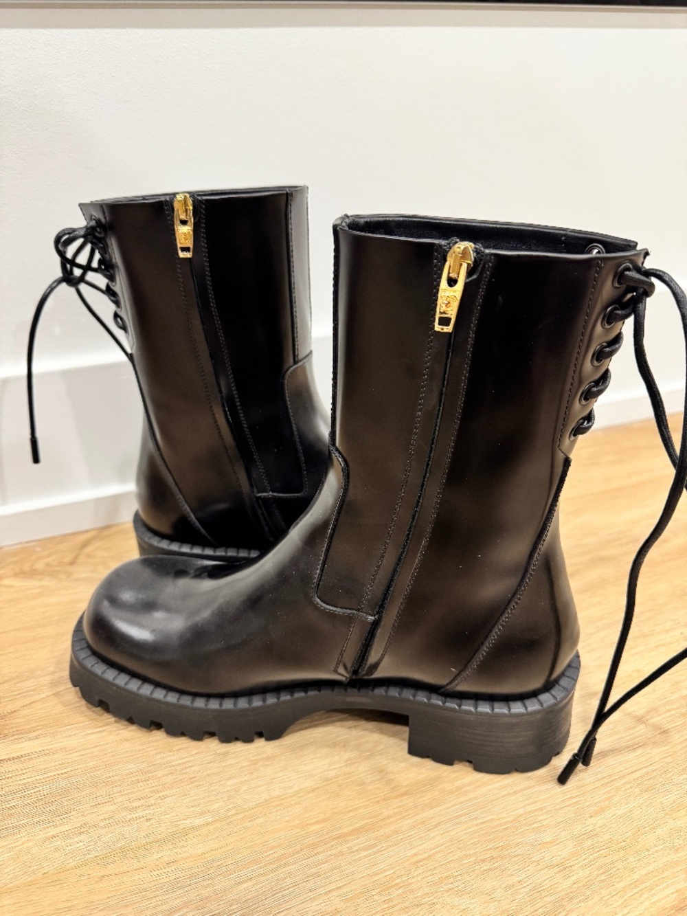 Versace Black Leather Combat Boots / Lace-Up Boots